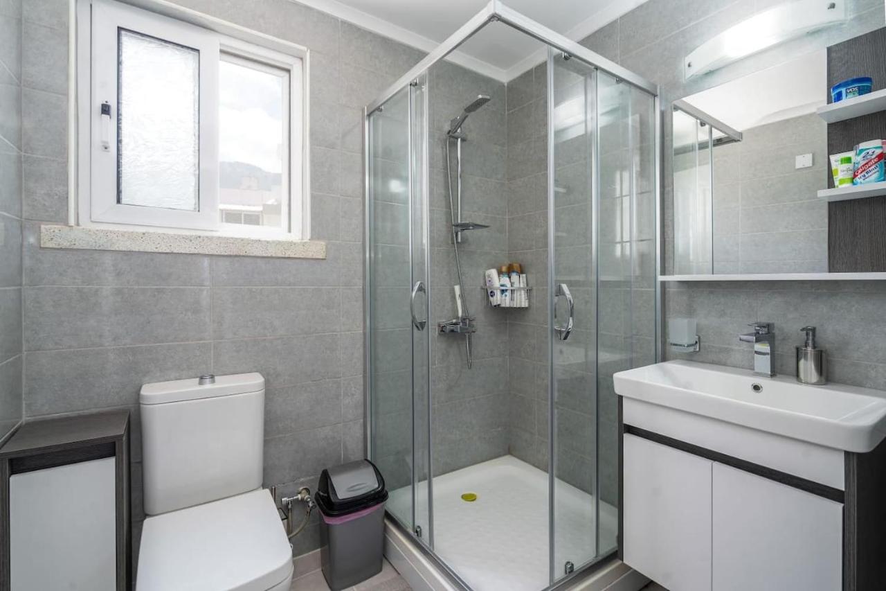 Villa Blue Kirenia Zewnętrze zdjęcie