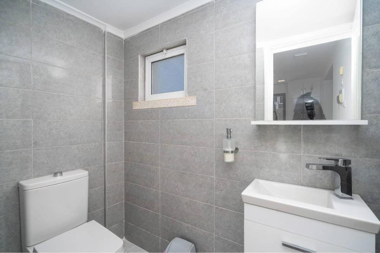 Villa Blue Kirenia Zewnętrze zdjęcie